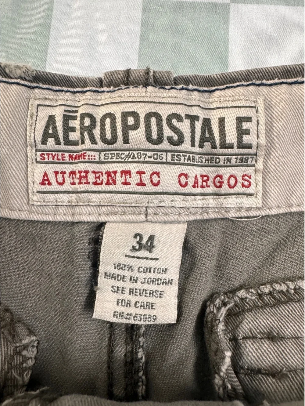 Y2K Aeropostale Authentic Cargo Shorts 34 Waist Cotton Casual